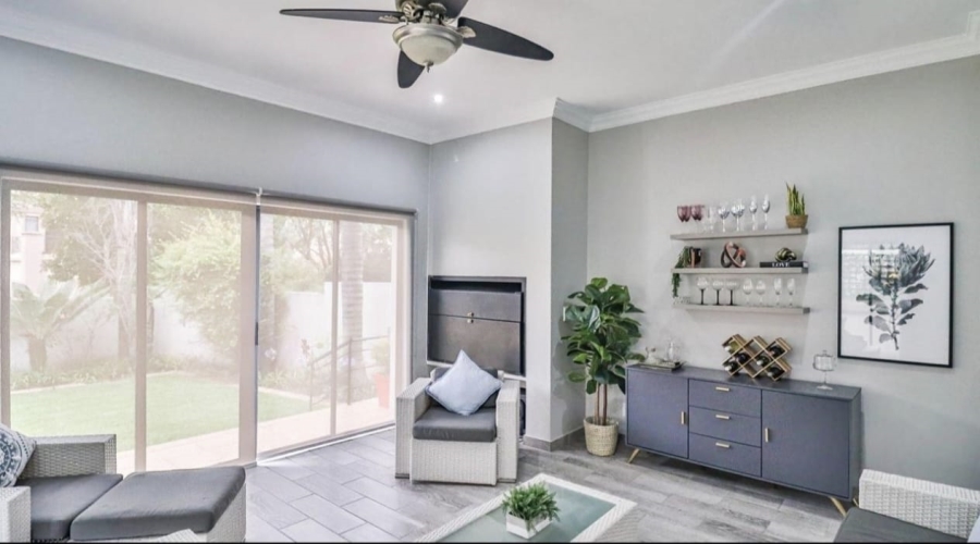 To Let 3 Bedroom Property for Rent in Midstream Estate Gauteng