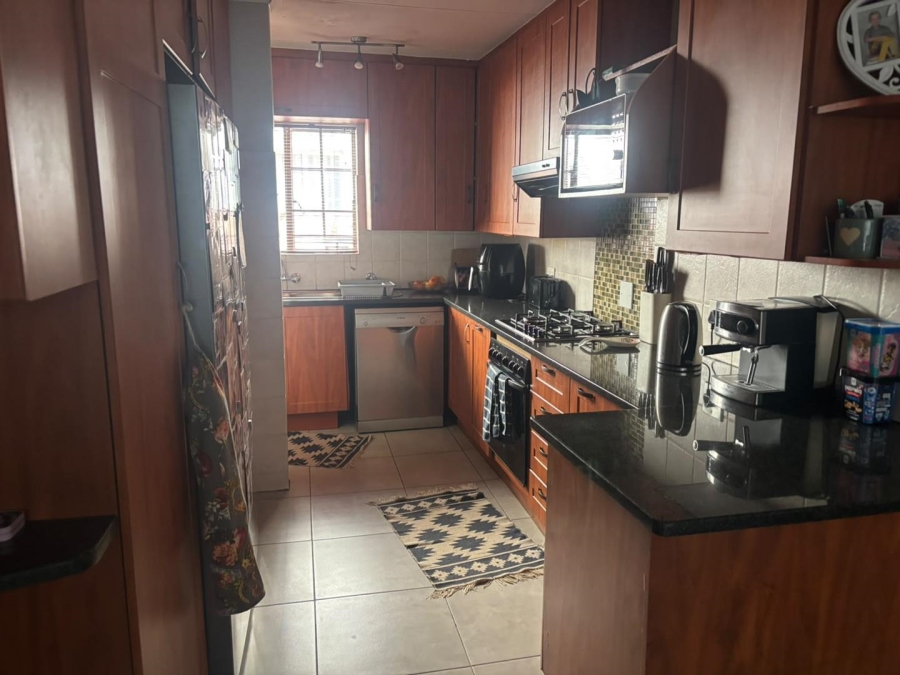 3 Bedroom Property for Sale in Wierdaglen Estate Gauteng