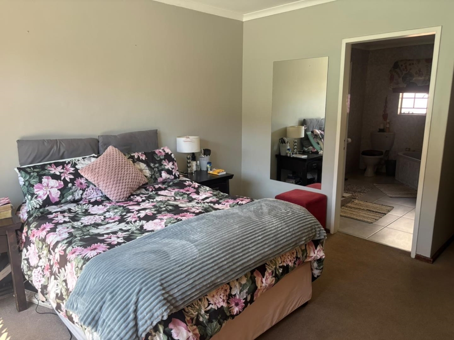 3 Bedroom Property for Sale in Wierdaglen Estate Gauteng