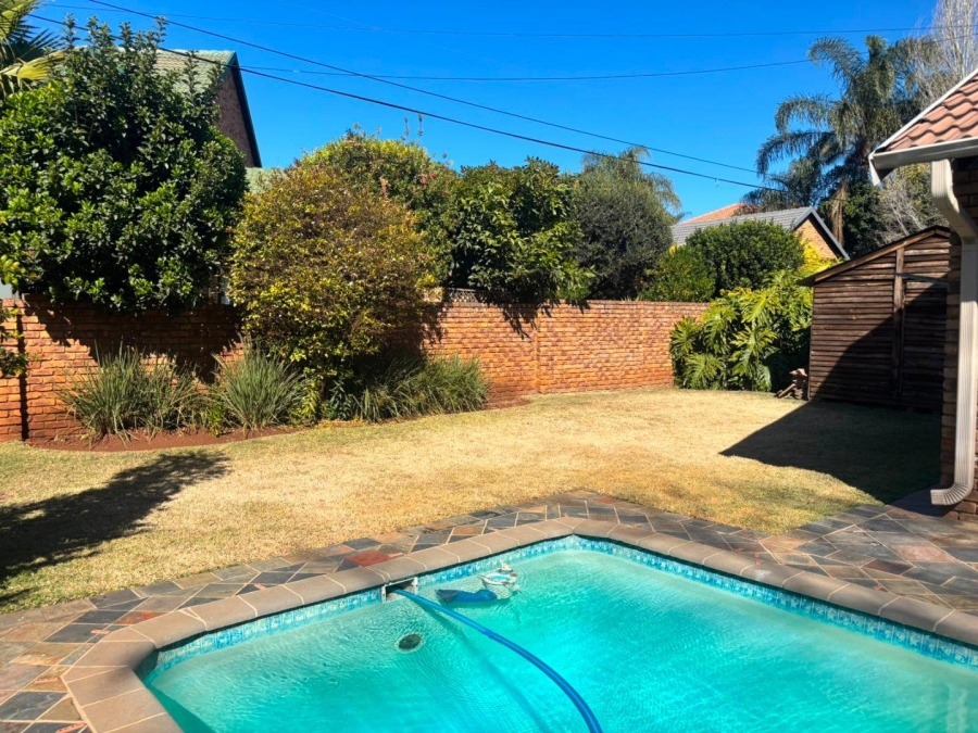 3 Bedroom Property for Sale in Wierdaglen Estate Gauteng