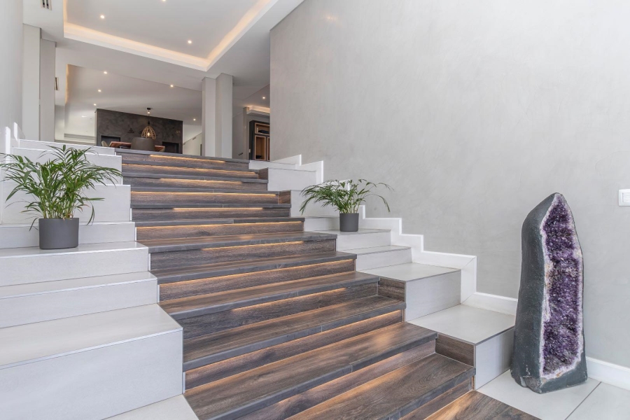 4 Bedroom Property for Sale in Waterfall Country Estate Gauteng