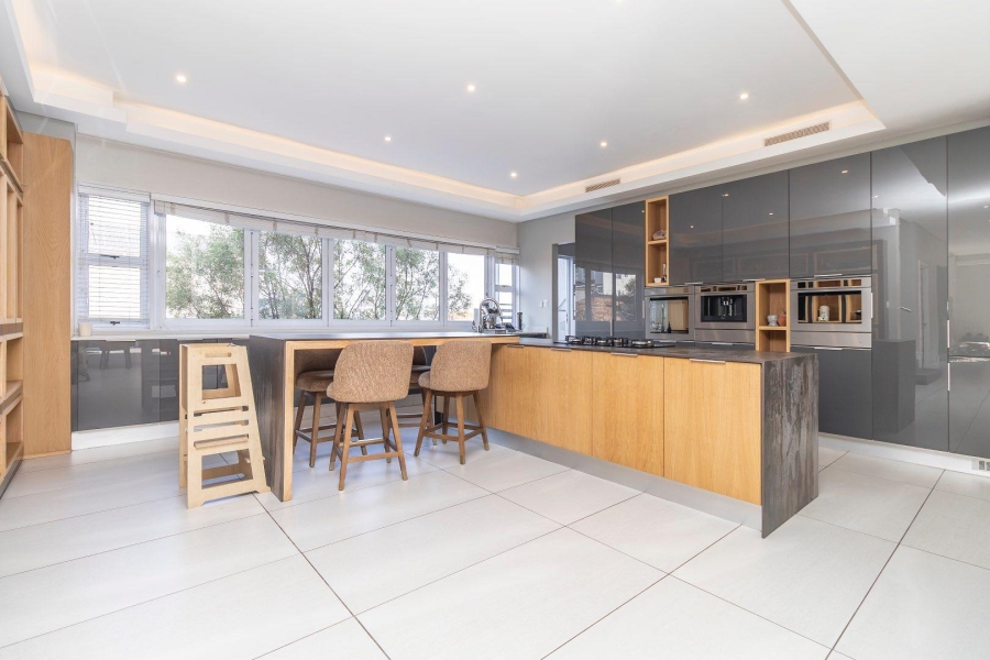 4 Bedroom Property for Sale in Waterfall Country Estate Gauteng