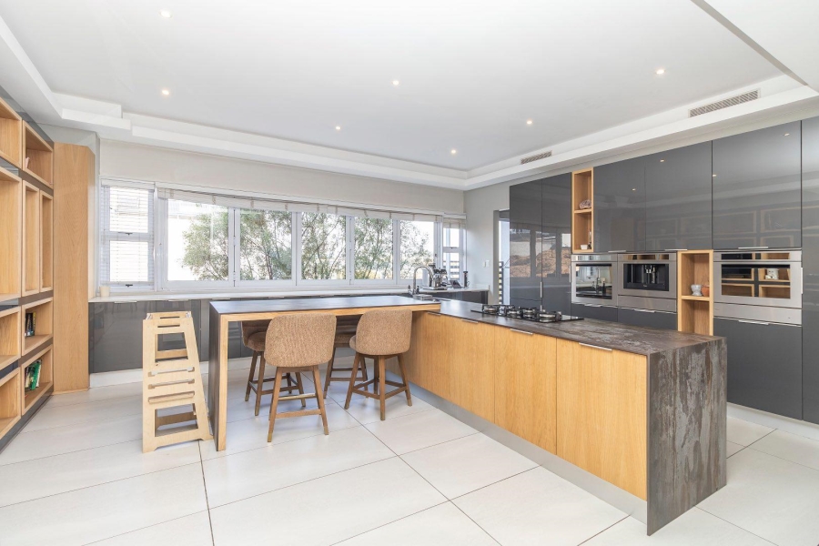 4 Bedroom Property for Sale in Waterfall Country Estate Gauteng