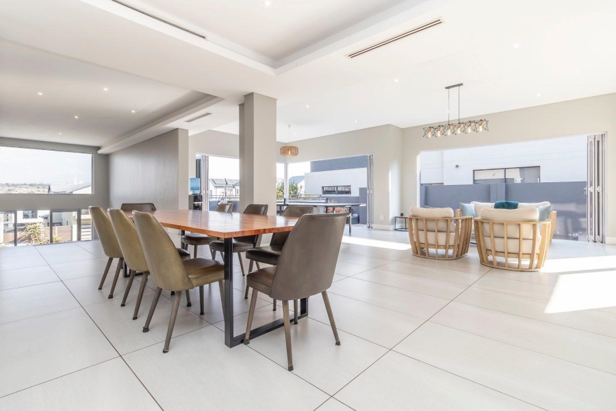 4 Bedroom Property for Sale in Waterfall Country Estate Gauteng