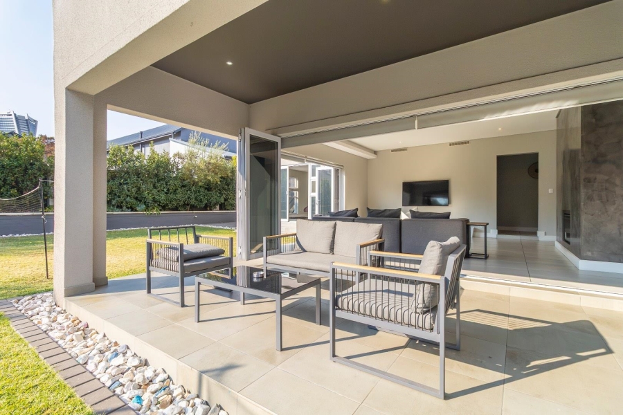 4 Bedroom Property for Sale in Waterfall Country Estate Gauteng