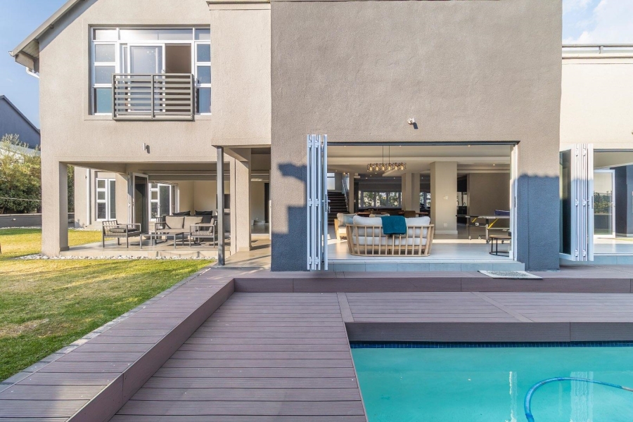 4 Bedroom Property for Sale in Waterfall Country Estate Gauteng