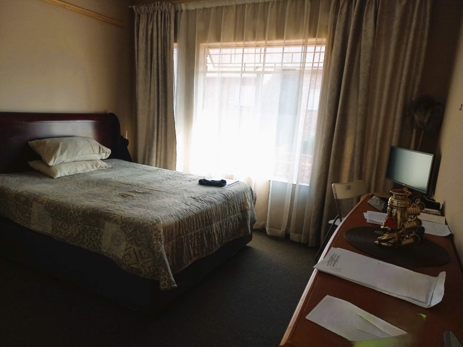 2 Bedroom Property for Sale in Centurion Central Gauteng