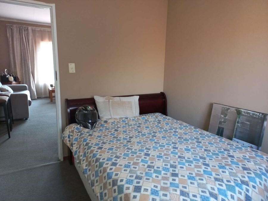 2 Bedroom Property for Sale in Centurion Central Gauteng