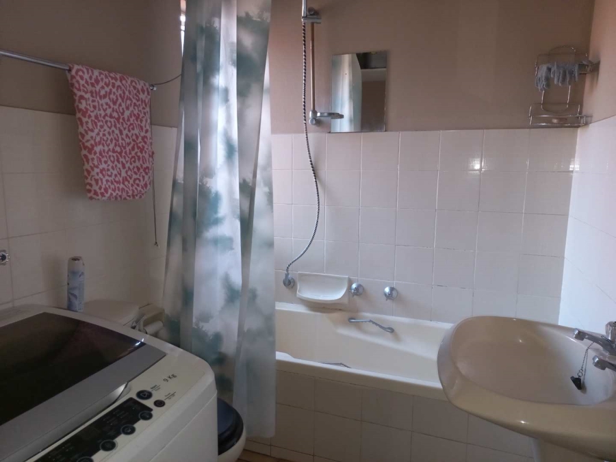 2 Bedroom Property for Sale in Centurion Central Gauteng