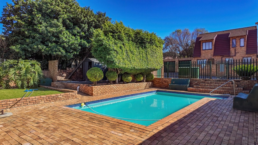 3 Bedroom Property for Sale in Boskruin Gauteng