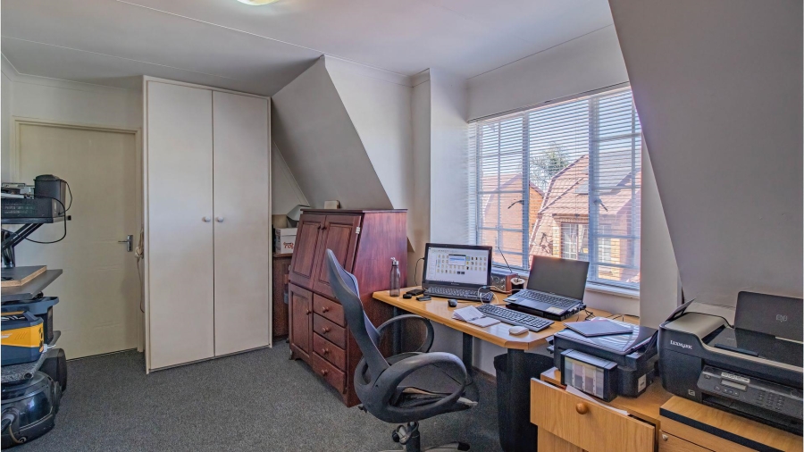 3 Bedroom Property for Sale in Boskruin Gauteng