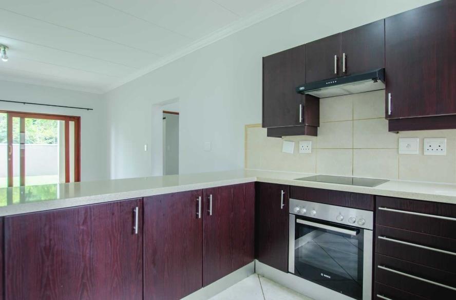 To Let 2 Bedroom Property for Rent in Crowthorne AH Gauteng