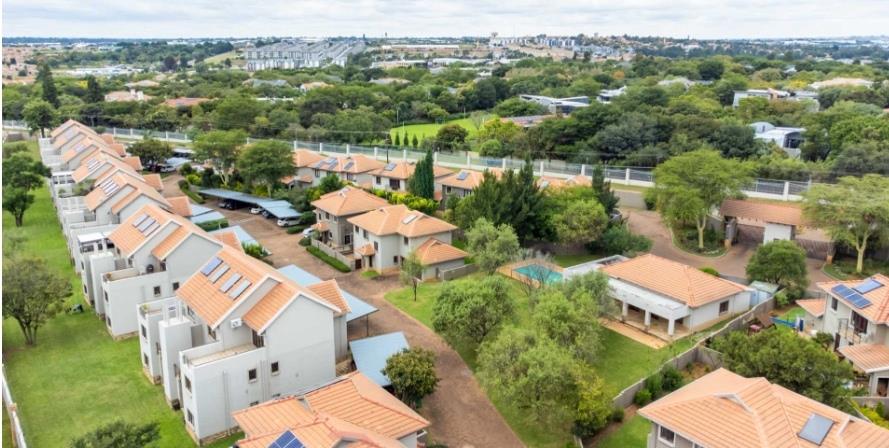 To Let 2 Bedroom Property for Rent in Crowthorne AH Gauteng