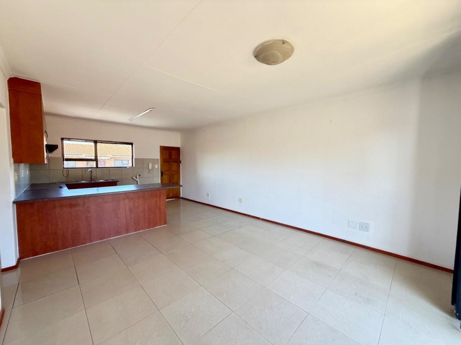 3 Bedroom Property for Sale in Mackenzie Park Gauteng
