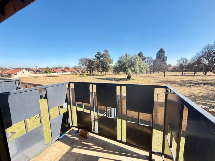 3 Bedroom Property for Sale in Mackenzie Park Gauteng