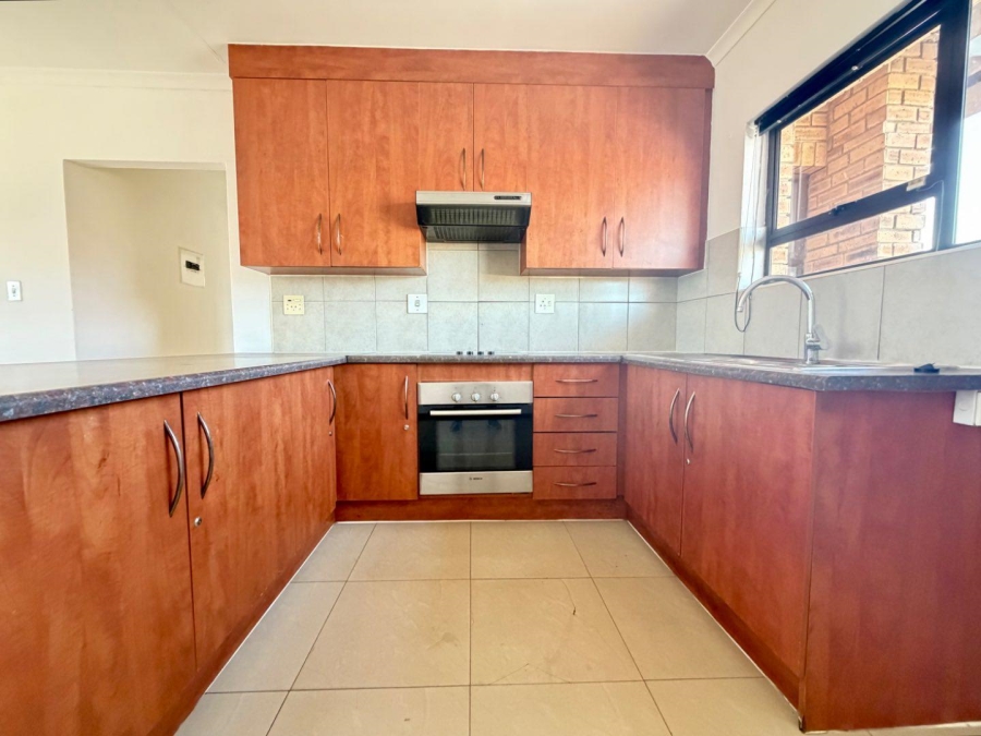 3 Bedroom Property for Sale in Mackenzie Park Gauteng