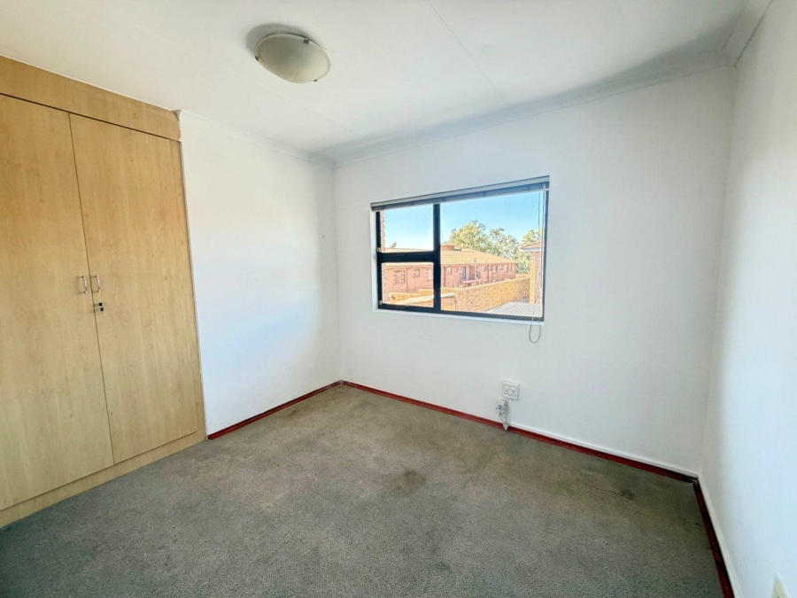 3 Bedroom Property for Sale in Mackenzie Park Gauteng