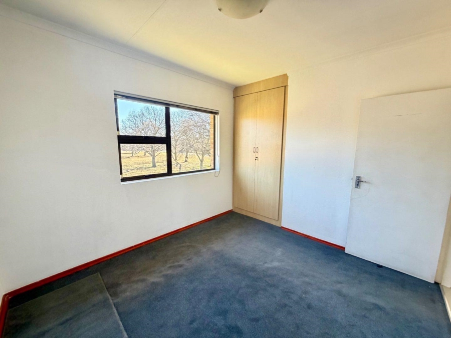 3 Bedroom Property for Sale in Mackenzie Park Gauteng