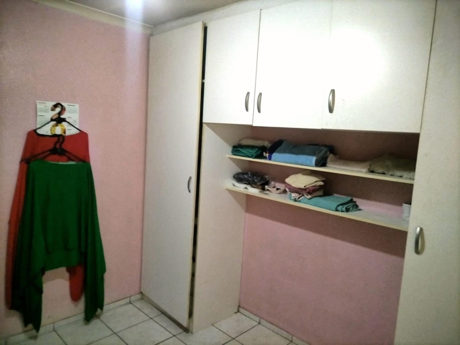 To Let 3 Bedroom Property for Rent in Palm Ridge Gauteng