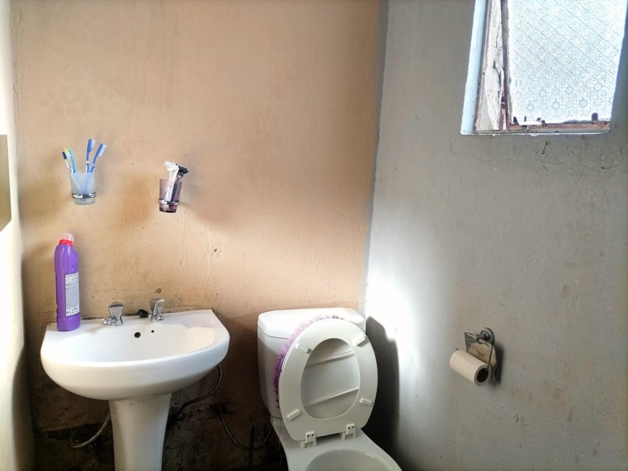 To Let 3 Bedroom Property for Rent in Palm Ridge Gauteng