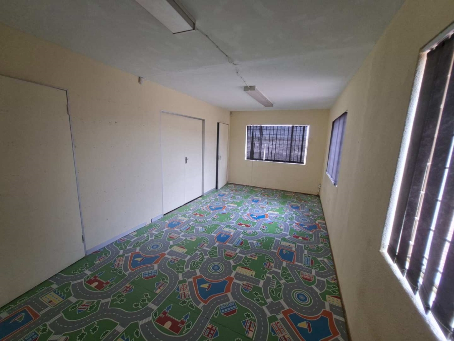 To Let Commercial Property for Rent in Ruimsig Gauteng