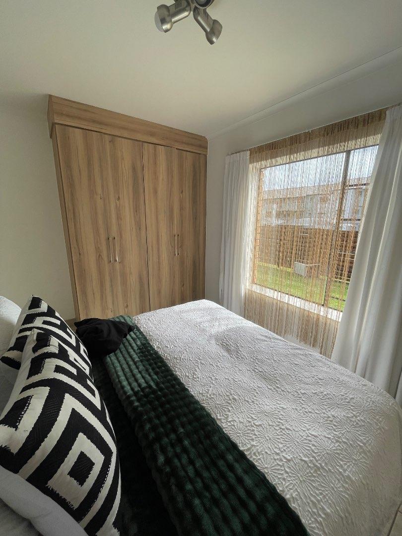 To Let 4 Bedroom Property for Rent in Esther Park Gauteng