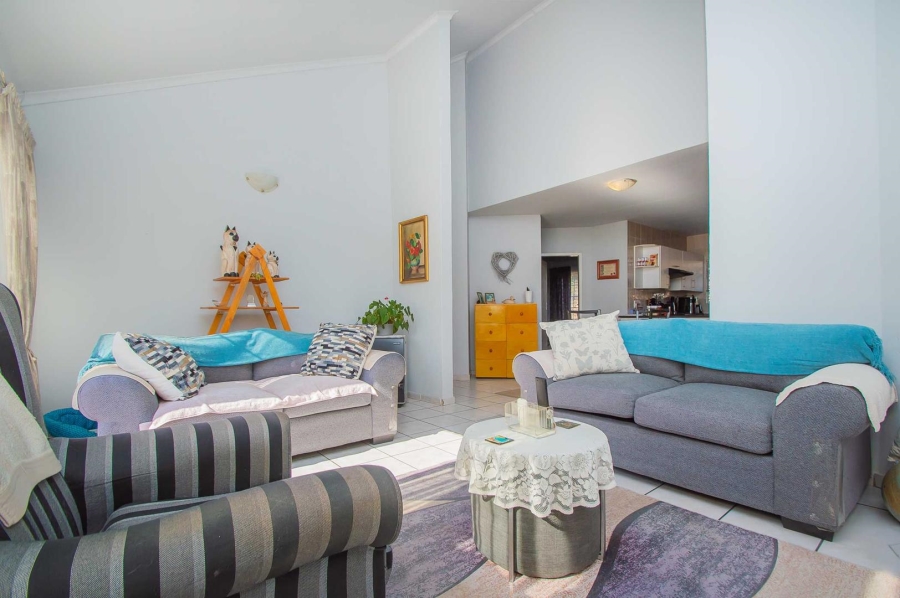 3 Bedroom Property for Sale in Wilgeheuwel Gauteng