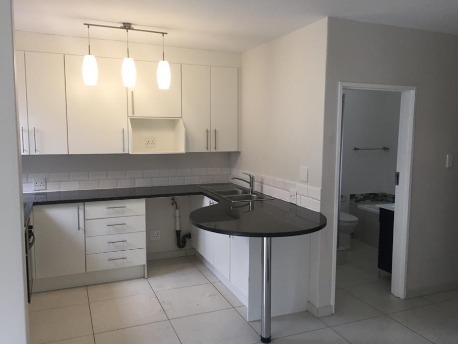 To Let 1 Bedroom Property for Rent in Atholl Gauteng