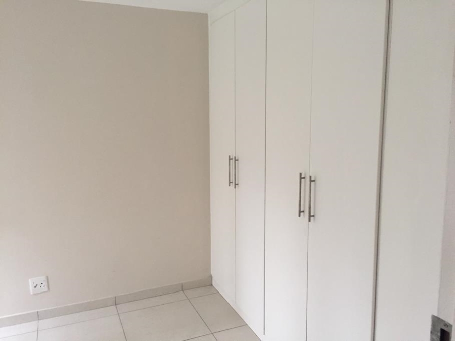 To Let 1 Bedroom Property for Rent in Atholl Gauteng