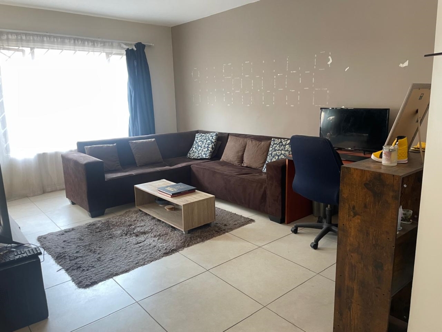 To Let 1 Bedroom Property for Rent in Atholl Gauteng