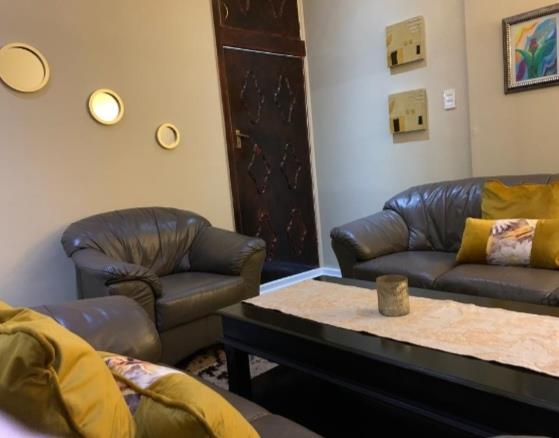 To Let 1 Bedroom Property for Rent in Melrose Gauteng