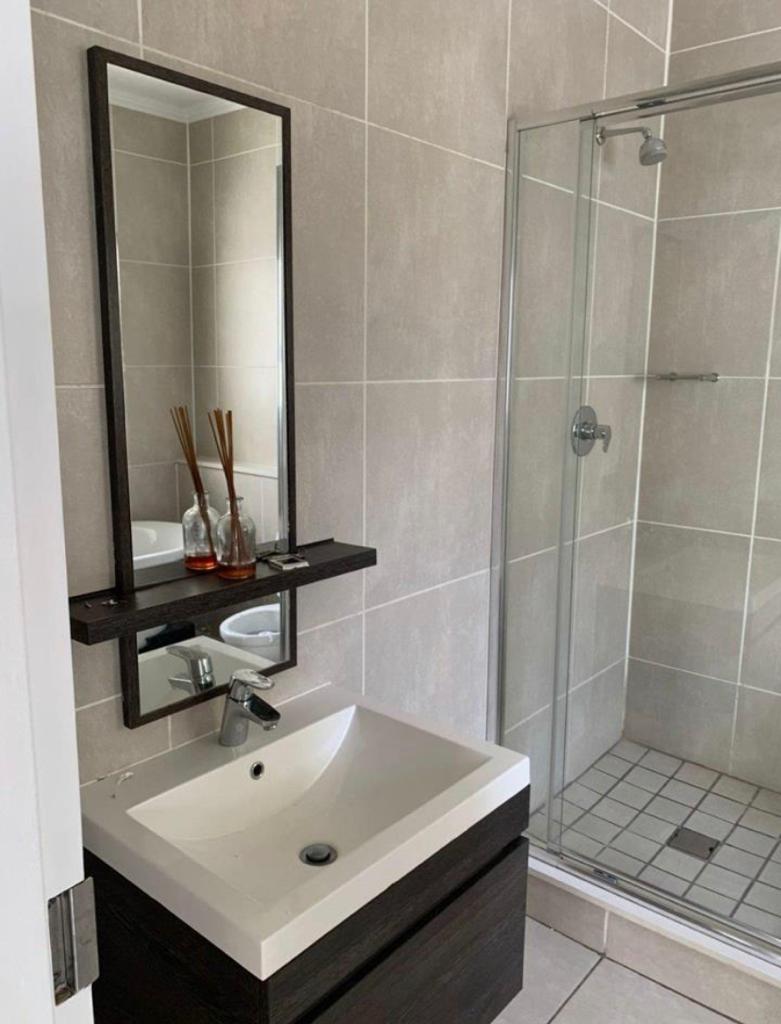 3 Bedroom Property for Sale in Petervale Gauteng