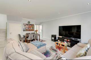 3 Bedroom Property for Sale in Bryanston Gauteng
