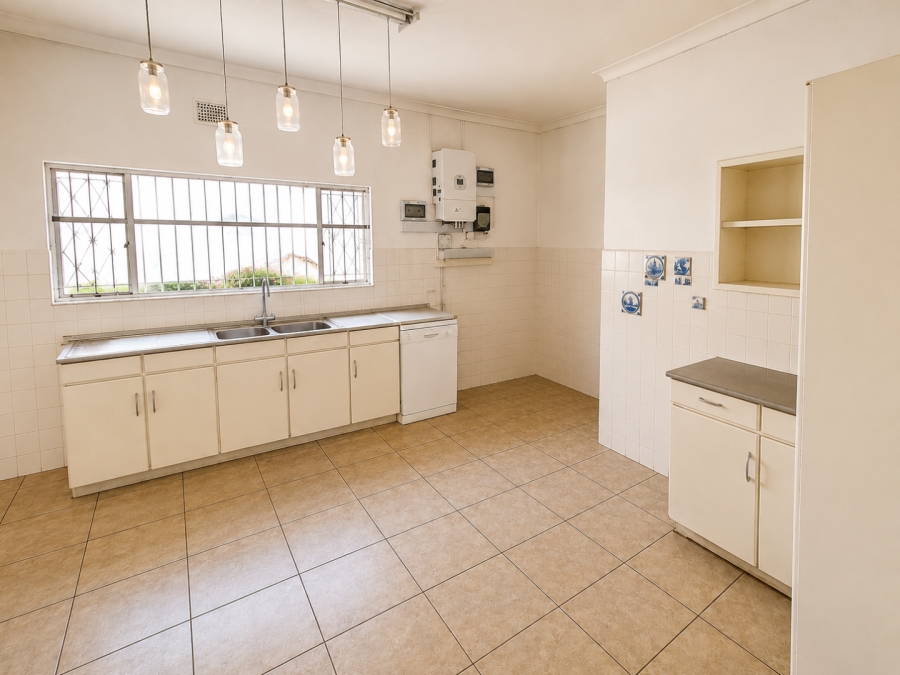 4 Bedroom Property for Sale in Meyerspark Gauteng