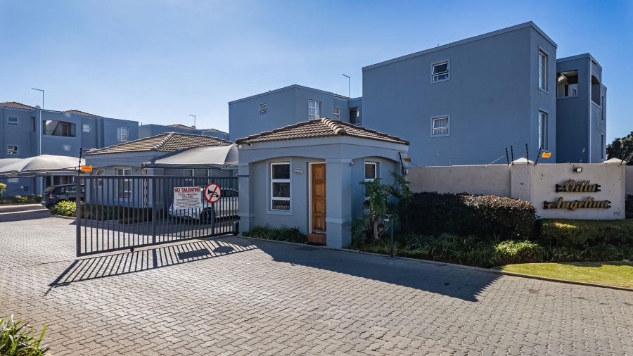 2 Bedroom Property for Sale in Jansenpark Gauteng
