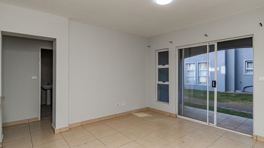 2 Bedroom Property for Sale in Jansenpark Gauteng