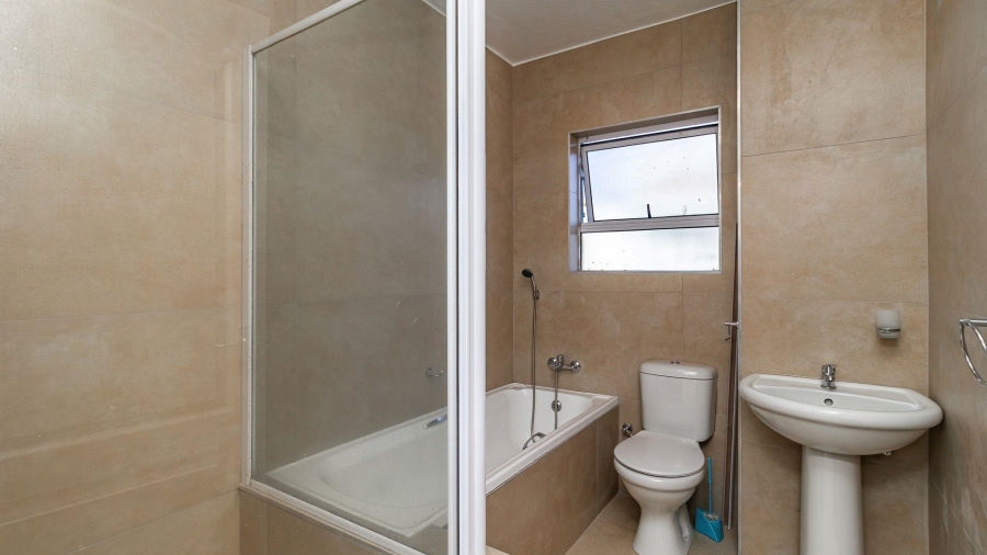 2 Bedroom Property for Sale in Jansenpark Gauteng