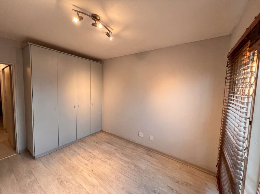 To Let 2 Bedroom Property for Rent in Broadacres Gauteng