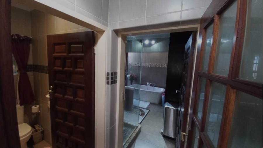 3 Bedroom Property for Sale in Daspoort Gauteng