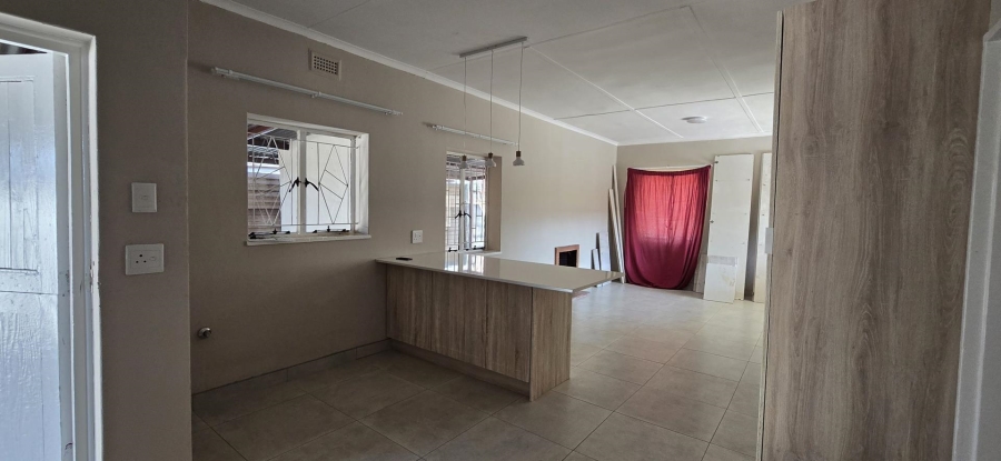 5 Bedroom Property for Sale in Proclamation Hill Gauteng