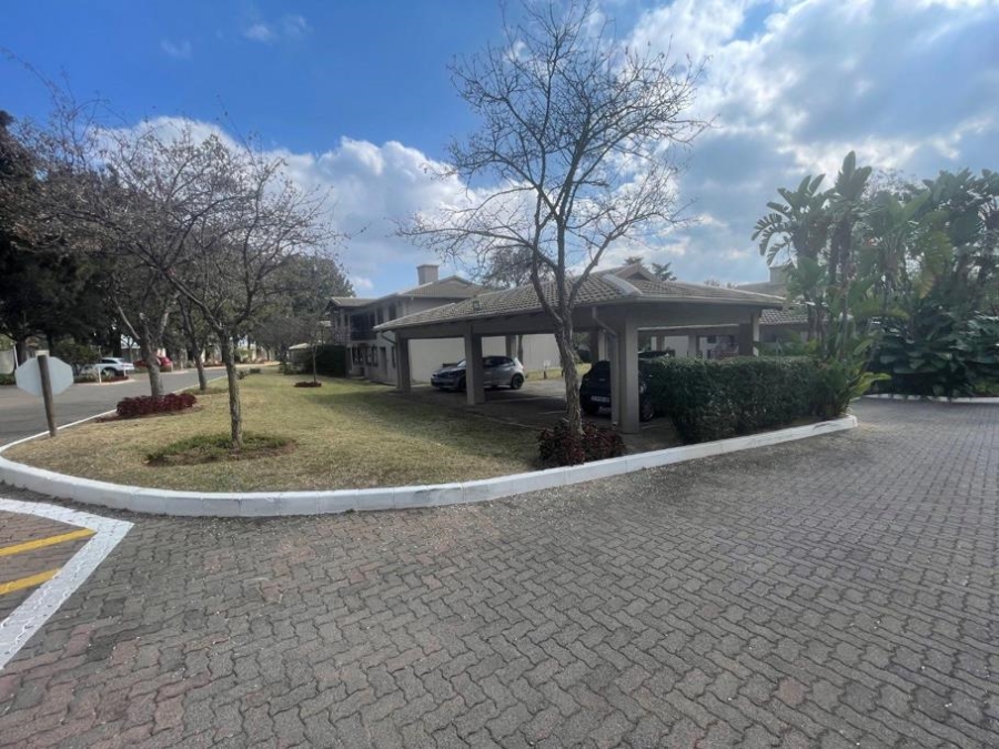 To Let 2 Bedroom Property for Rent in Lonehill Gauteng