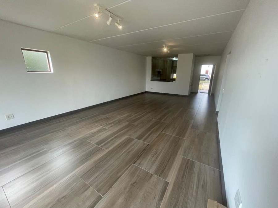 To Let 2 Bedroom Property for Rent in Lonehill Gauteng
