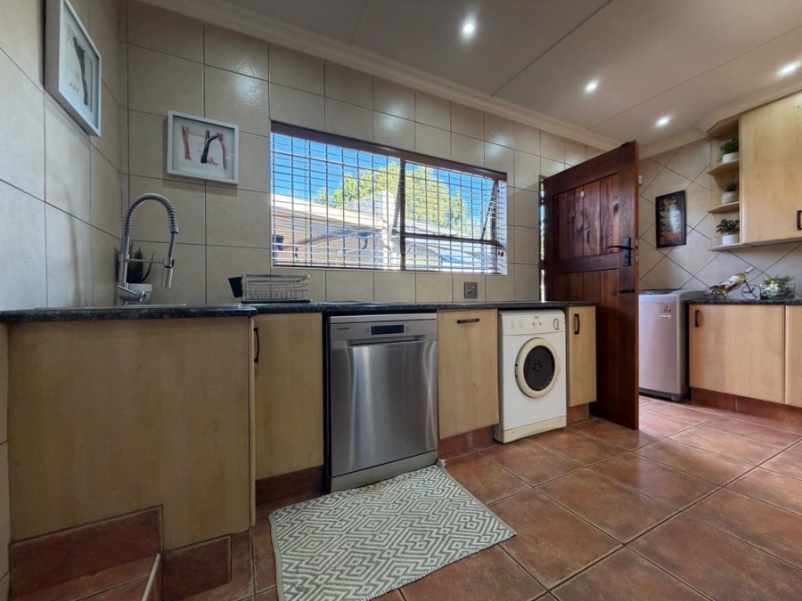 3 Bedroom Property for Sale in Eden Glen Gauteng