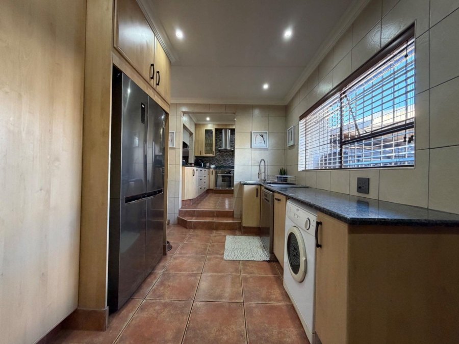 3 Bedroom Property for Sale in Eden Glen Gauteng