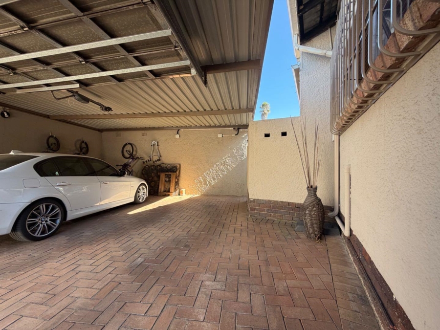 3 Bedroom Property for Sale in Eden Glen Gauteng