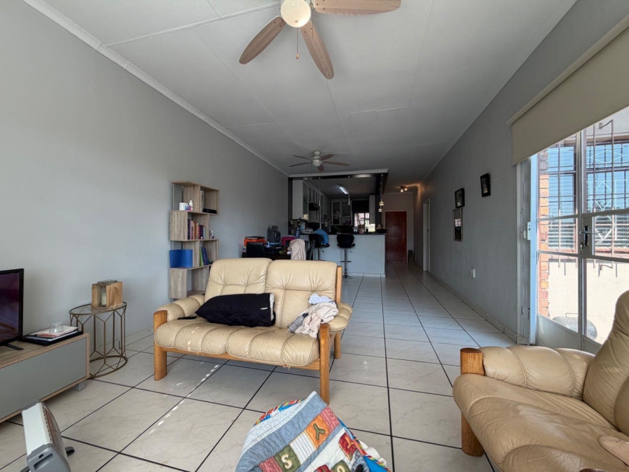 3 Bedroom Property for Sale in Brackenhurst Gauteng