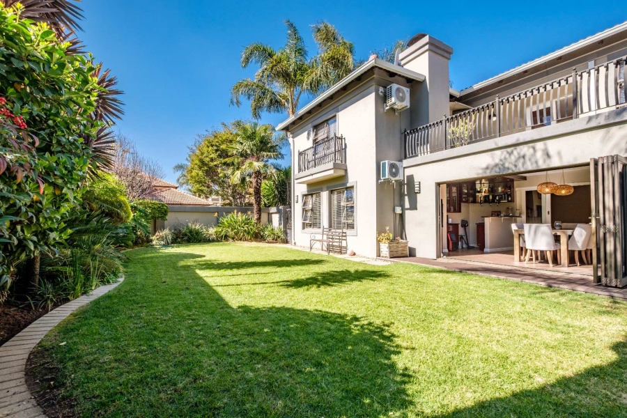 4 Bedroom Property for Sale in Beyerspark Gauteng
