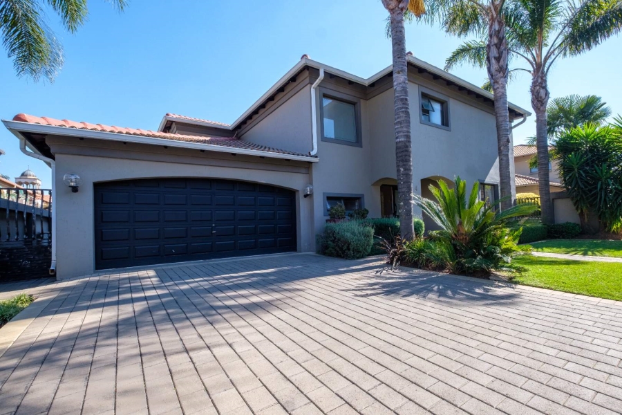 4 Bedroom Property for Sale in Beyerspark Gauteng