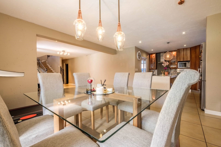 4 Bedroom Property for Sale in Beyerspark Gauteng