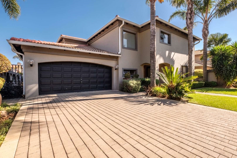 4 Bedroom Property for Sale in Beyerspark Gauteng
